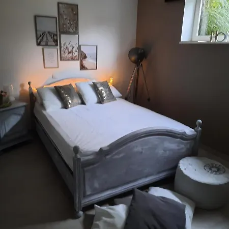 La Maison De Marie Nocleg ze śniadaniem *